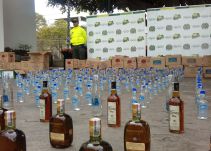 En plena Semana Santa incautan más de 2.000 botellas de licor en Boyacá