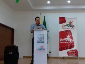 El alcalde de Armenia, Carlos Mario Álvarez anunció el inicio de obras en la ciudad El alcalde de Armenia, Carlos Mario Álvarez anunció el inicio de obras en la ciudad