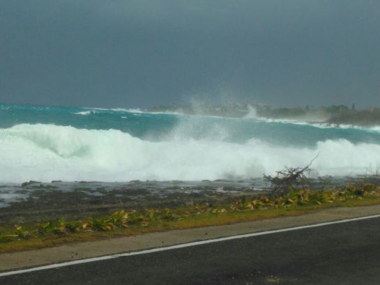 Emergencia por ola invernal en San Andrés: Cierran playas en San Andrés por el paso de un frente frío Emergencia por ola invernal en San Andrés: Cierran playas en San Andrés por el paso de un frente frío