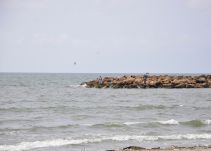 Dos frentes fríos mantienen las alertas en el Caribe