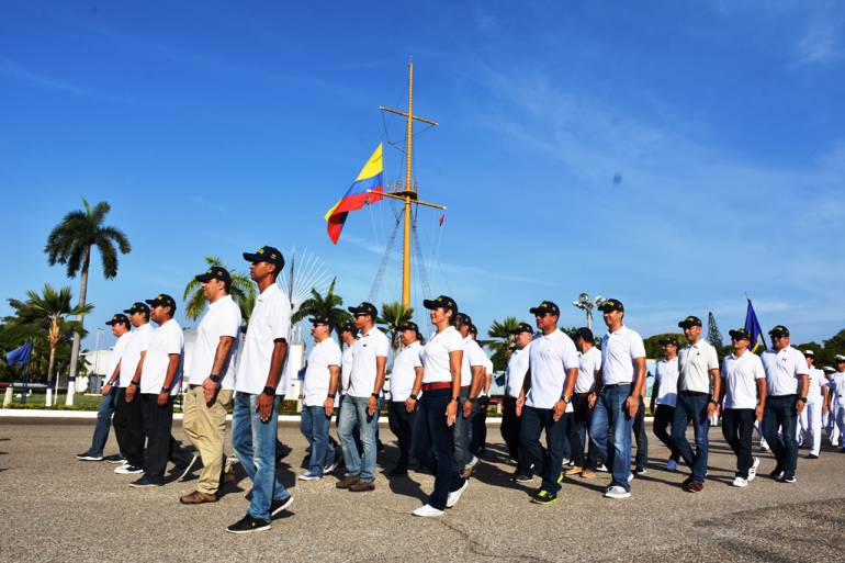 Egresados celebran 20 años de ingreso a la Escuela Naval de Cadetes de Cartagena: Egresados celebran 20 años de ingreso a la Escuela Naval de Cadetes de Cartagena
