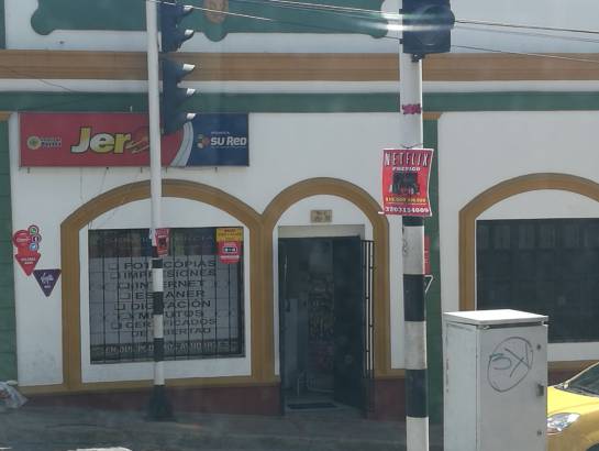 Publicidad sin permisos inunda los semáforos del centro de Tunja: Publicidad sin permisos inunda los semáforos del centro de Tunja Publicidad sin permisos inunda los semáforos del centro de Tunja: Publicidad sin permisos inunda los semáforos del centro de Tunja