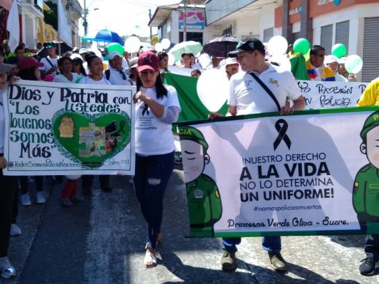 Marcha y plantón en Sincelejo contra el terrorismo y en apoyo a la Policía Marcha y plantón en Sincelejo contra el terrorismo y en apoyo a la Policía