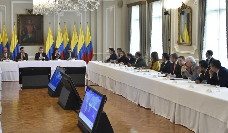 Asamblea Nacional de Venezuela pide corredor humanitario en Colombia Asamblea Nacional de Venezuela pide corredor humanitario en Colombia