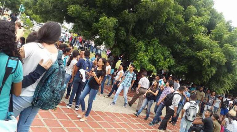 Profesor muere al caer de un quinto piso de la Universidad del Atlántico