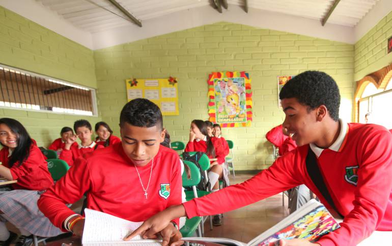 Bachilleres, Antioquia, formación, técnico, laboral: Bachilleres de Antioquia tendrán formación en técnico-laboral