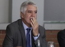 Peñalosa sobrevuela Bogotá para verificar recolección de basuras