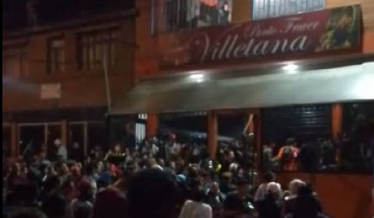DIsturbios en Bogotá por saqueos: Caos por saqueo de supermercados en el sur de Bogotá