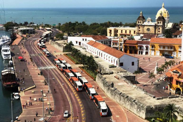 12 mil usuarios de Transcaribe afectados con protestas en Cartagena: 12 mil usuarios de Transcaribe afectados con protestas en Cartagena