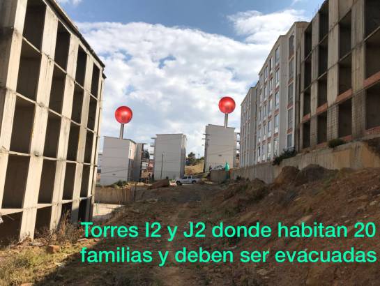 Nadie explica por qué demolerán las torres: familias que evacuarán en Tunja: Nadie explica por qué demolerán las torres: familias que evacuarán en Tunja Nadie explica por qué demolerán las torres: familias que evacuarán en Tunja: Nadie explica por qué demolerán las torres: familias que evacuarán en Tunja