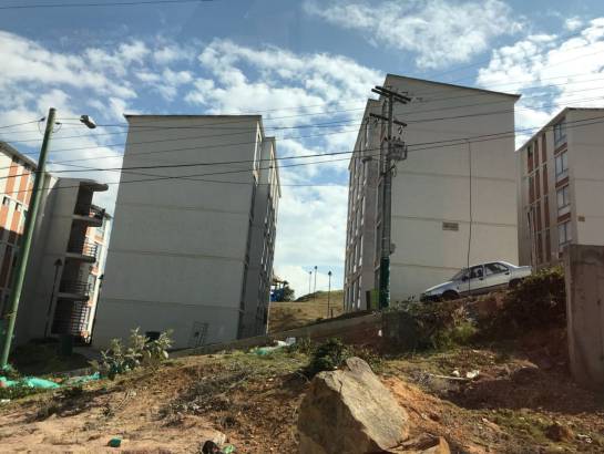 Nadie explica por qué demolerán las torres: familias que evacuarán en Tunja: Nadie explica por qué demolerán las torres: familias que evacuarán en Tunja Nadie explica por qué demolerán las torres: familias que evacuarán en Tunja: Nadie explica por qué demolerán las torres: familias que evacuarán en Tunja