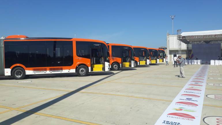 Alcalde de Cartagena destrabó llegada de 100 buses de Transcaribe: Alcalde de Cartagena destrabó llegada de 100 buses de Transcaribe