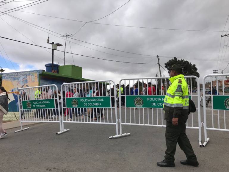 Tunja: hasta en cajas de chicles repartieron publicidad política prohibida: Tunja: hasta en cajas de chicles repartieron publicidad política prohibida