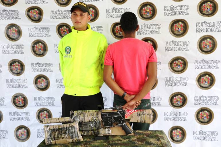 Capturado guerrillero del ELN en zona rural de Norosí Bolívar Capturado guerrillero del ELN en zona rural de Norosí Bolívar