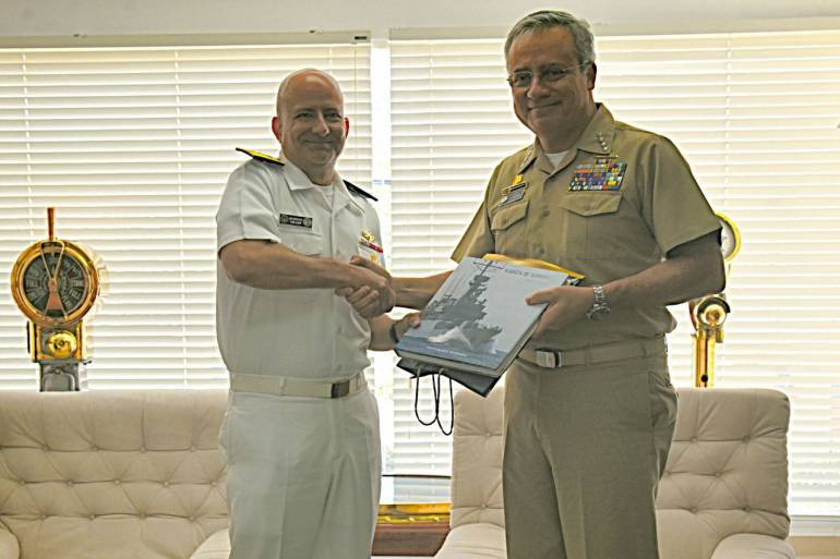 Armada Nacional firma acuerdo de inteligencia con Estados Unidos: Armada Nacional firma acuerdo de inteligencia con Estados Unidos