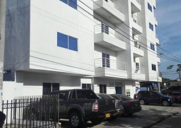 Residentes de edificios en riesgo de Cartagena esperan sus subsidios: Residentes de edificios en riesgo de Cartagena esperan sus subsidios