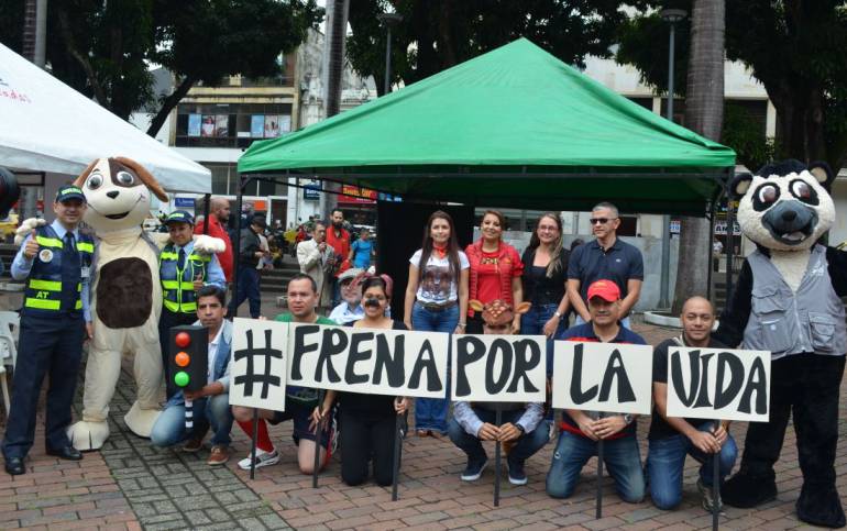 Frena por la vida, campaña que protege a los animales
