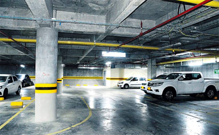 Proponen regular tarifas de parqueaderos en el distrito de Cartagena: Proponen regular tarifas de parqueaderos en el distrito de Cartagena