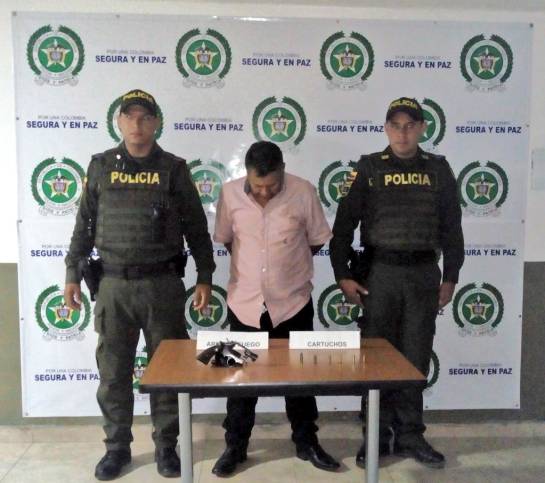 Mujer fue atacada con arma de fuego por su esposo en Moniquirá, Boyacá: Mujer fue atacada con arma de fuego por su esposo en Moniquirá, Boyacá Mujer fue atacada con arma de fuego por su esposo en Moniquirá, Boyacá: Mujer fue atacada con arma de fuego por su esposo en Moniquirá, Boyacá