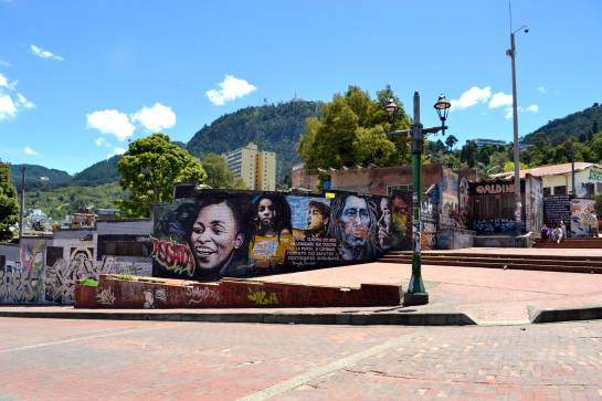 Graffiti Tours en Bogotá: Conozca el arte urbano de Bogotá con los Graffiti Tours Graffiti Tours en Bogotá: Conozca el arte urbano de Bogotá con los Graffiti Tours