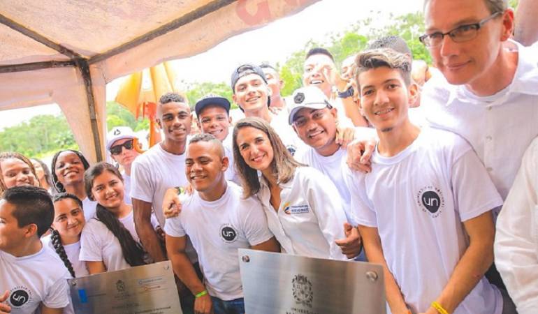 Primera piedra para construcción de la Universidad Nacional en Tumaco