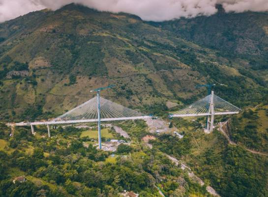BUCARAMANGA PUENTE SAN ANDRÉS SANTANDER: Las impresionantes imágenes del puente sobre la quebrada Hisgaura BUCARAMANGA PUENTE SAN ANDRÉS SANTANDER: Las impresionantes imágenes del puente sobre la quebrada Hisgaura