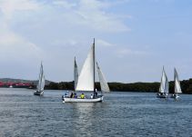 Escuela Naval de Cadetes organiza evento de veleros en Bahía de Cartagena