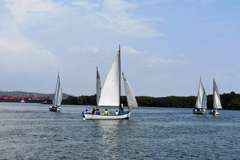 Eventos navieros Escuela Naval: Escuela Naval de Cadetes organiza evento de veleros en Bahía de Cartagena