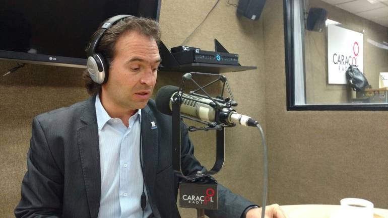 Alcalde de Medellín en desacuerdo con liquidación de Savia Salud