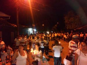 Puerto Boyacá de luto por asesinato de un niño a manos de su propia madre: Puerto Boyacá de luto por asesinato de un niño a manos de su propia madre Puerto Boyacá de luto por asesinato de un niño a manos de su propia madre: Puerto Boyacá de luto por asesinato de un niño a manos de su propia madre