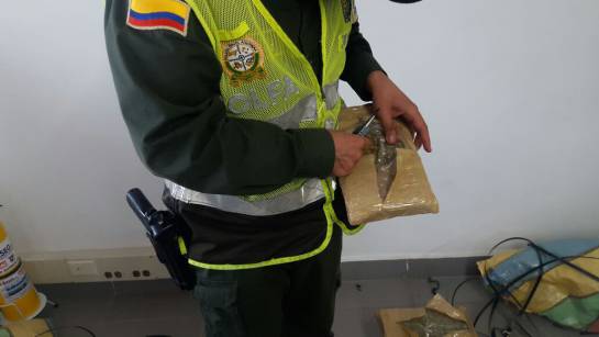 BUCARAMANGA MARIHUANA ENCOMIENDAS VALLE DEL CAUCA: Del Valle llegó una encomienda con marihuana cripy BUCARAMANGA MARIHUANA ENCOMIENDAS VALLE DEL CAUCA: Del Valle llegó una encomienda con marihuana cripy