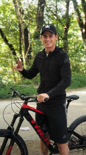 Nairo Quintana le propuso a James Rodríguez montar bicicleta en Boyacá: Nairo Quintana invitó a James Rodríguez montar bicicleta en Boyacá Nairo Quintana le propuso a James Rodríguez montar bicicleta en Boyacá: Nairo Quintana invitó a James Rodríguez montar bicicleta en Boyacá