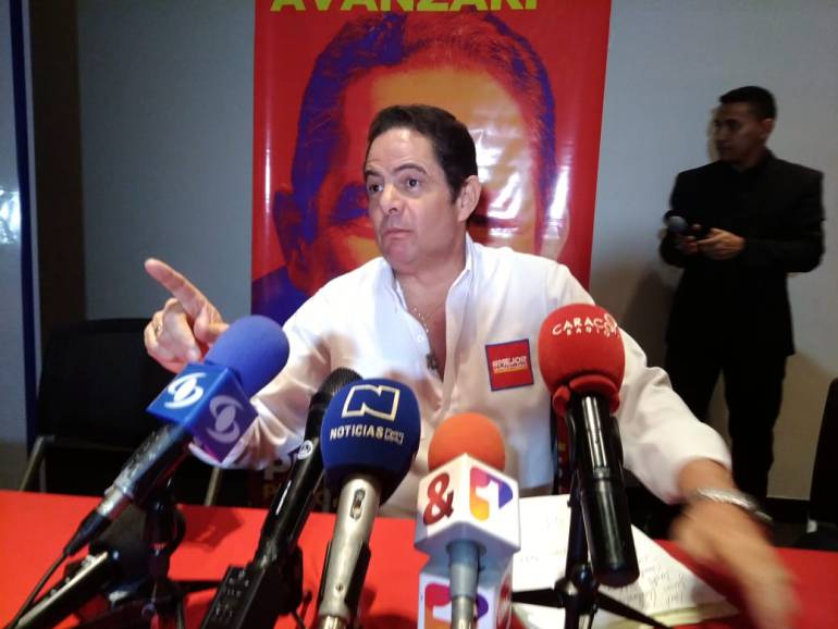 Elecciones 2018 De la Calle - Vargas Lleras: De La Calle es el campeón olímpico del transfuguismo, afirma Vargas Lleras