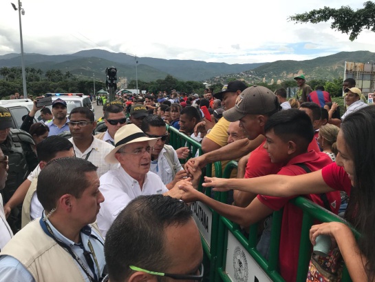 Oposición colombo-venezolana tuvo cita en la zona de frontera Oposición colombo-venezolana tuvo cita en la zona de frontera