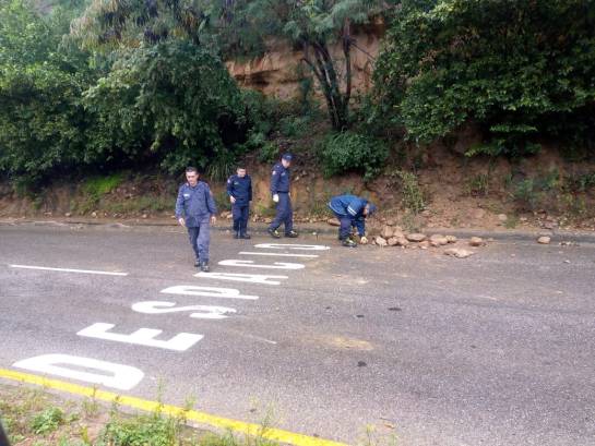 BUCARAMANGA INVIERNO EMERGENCIAS: Bomberos reporta varias emergencias en otra jornada de invierno BUCARAMANGA INVIERNO EMERGENCIAS: Bomberos reporta varias emergencias en otra jornada de invierno