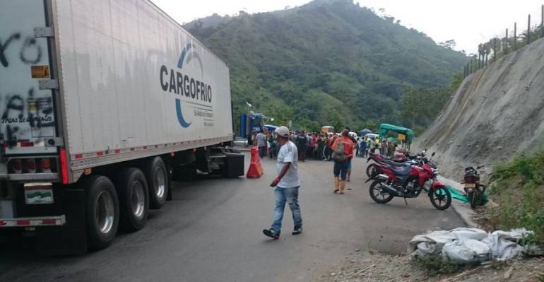 Cierran la vía Yarumal-Caucasia hasta el martes 22 de mayo