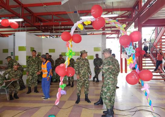 Hidroituango: Yurani, la quinceañera que celebró su cumpleaños en medio de la emergencia Hidroituango: Yurani, la quinceañera que celebró su cumpleaños en medio de la emergencia