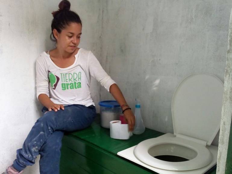 Gambote Bolívar: Fundación Tierra Grata instala sanitarios ecológicos a indígenas de Gambote