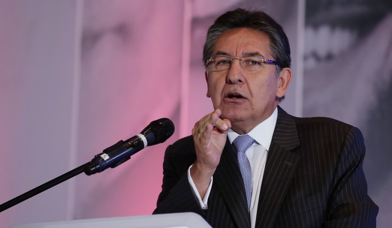 Néstor Humberto Martínez