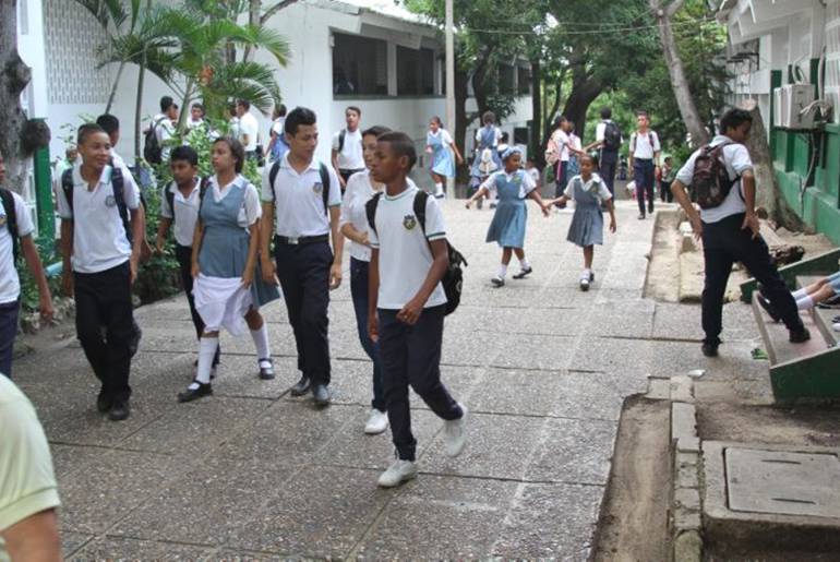 Ofrecen 100 becas a estudiantes de escasos recursos en Cartagena: Ofrecen 100 becas a estudiantes de escasos recursos en Cartagena
