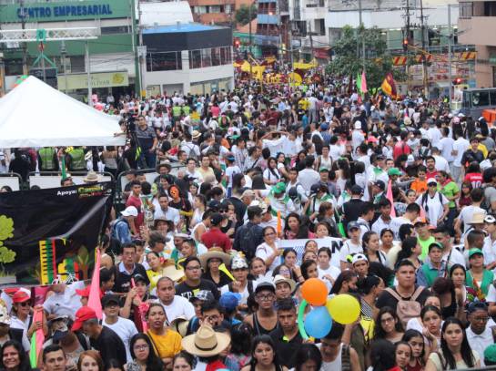 Marcha Carnaval: Cientos de personas se movilizaron en la marcha carnaval en Ibagué Marcha Carnaval: Cientos de personas se movilizaron en la marcha carnaval en Ibagué
