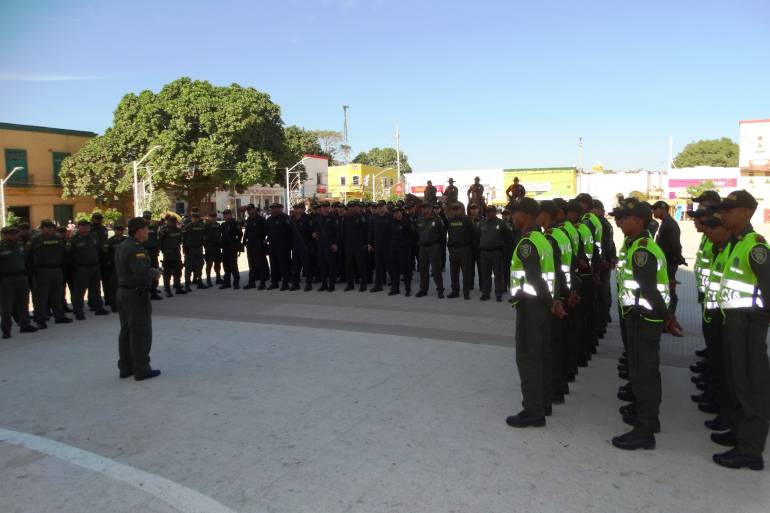 Mil efectivos garantizan la seguridad en elecciones en Bolívar: Mil efectivos garantizan la seguridad en elecciones en Bolívar