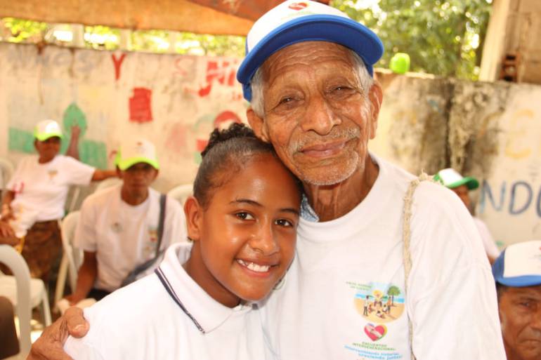 Encuentro generacional de niños y adultos mayores en Cartagena: Encuentro generacional de niños y adultos mayores en Cartagena