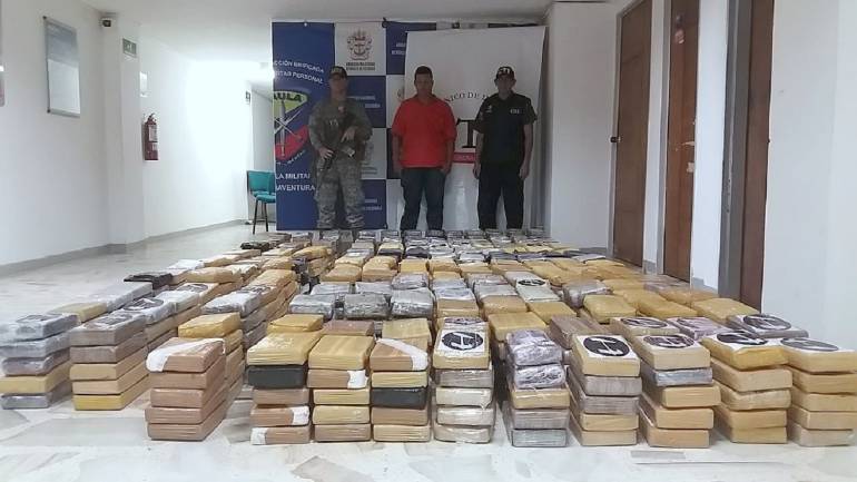 Cocaína Buenaventura: Incautan una tonelada de cocaína dentro de tractomula en Buenaventura