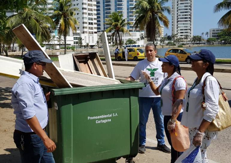 Jornada de erradicación de plagas en zona turística de Cartagena: Jornada de erradicación de plagas en zona turística de Cartagena
