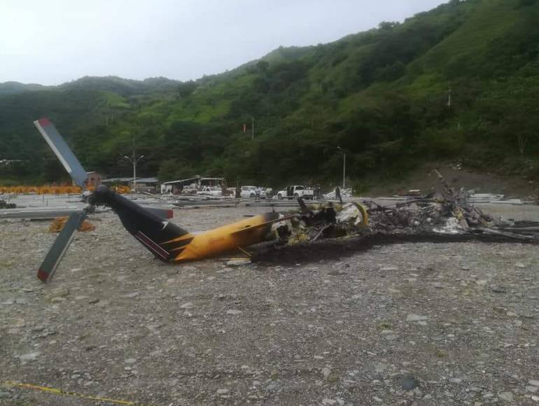Helicoptero, extorsiones, toledo, hidroituango, queman: Por no pagar extorsión habrían quemado helicóptero en Toledo, Antioquia