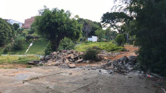 FLORIDABLANCA PARQUE ECOBIOLÓGICO ZAPAMANGA CALDAS TALA ÁRBOLES VILLA RENAC: Extrema polarización por proyecto de vivienda que acabará con parque FLORIDABLANCA PARQUE ECOBIOLÓGICO ZAPAMANGA CALDAS TALA ÁRBOLES VILLA RENAC: Extrema polarización por proyecto de vivienda que acabará con parque