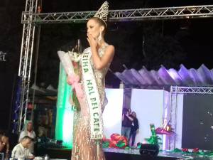Scarlet Stefanía Sánchez Pinedo de Antioquía nueva Reina Nacional del Café Scarlet Stefanía Sánchez Pinedo de Antioquía nueva Reina Nacional del Café
