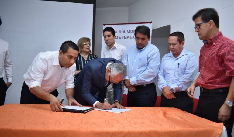 Proceso de paz: Gobierno nacional firmó contrato paz en el Tolima