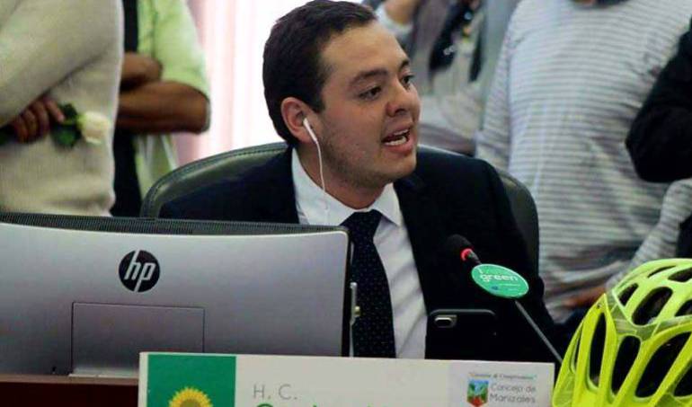 Constructoras: Presentan incidente de desacato contra concejal de Manizales
